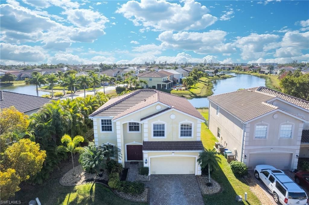 2084 Cape Heather Cir, Cape Coral, FL 33991 Photo