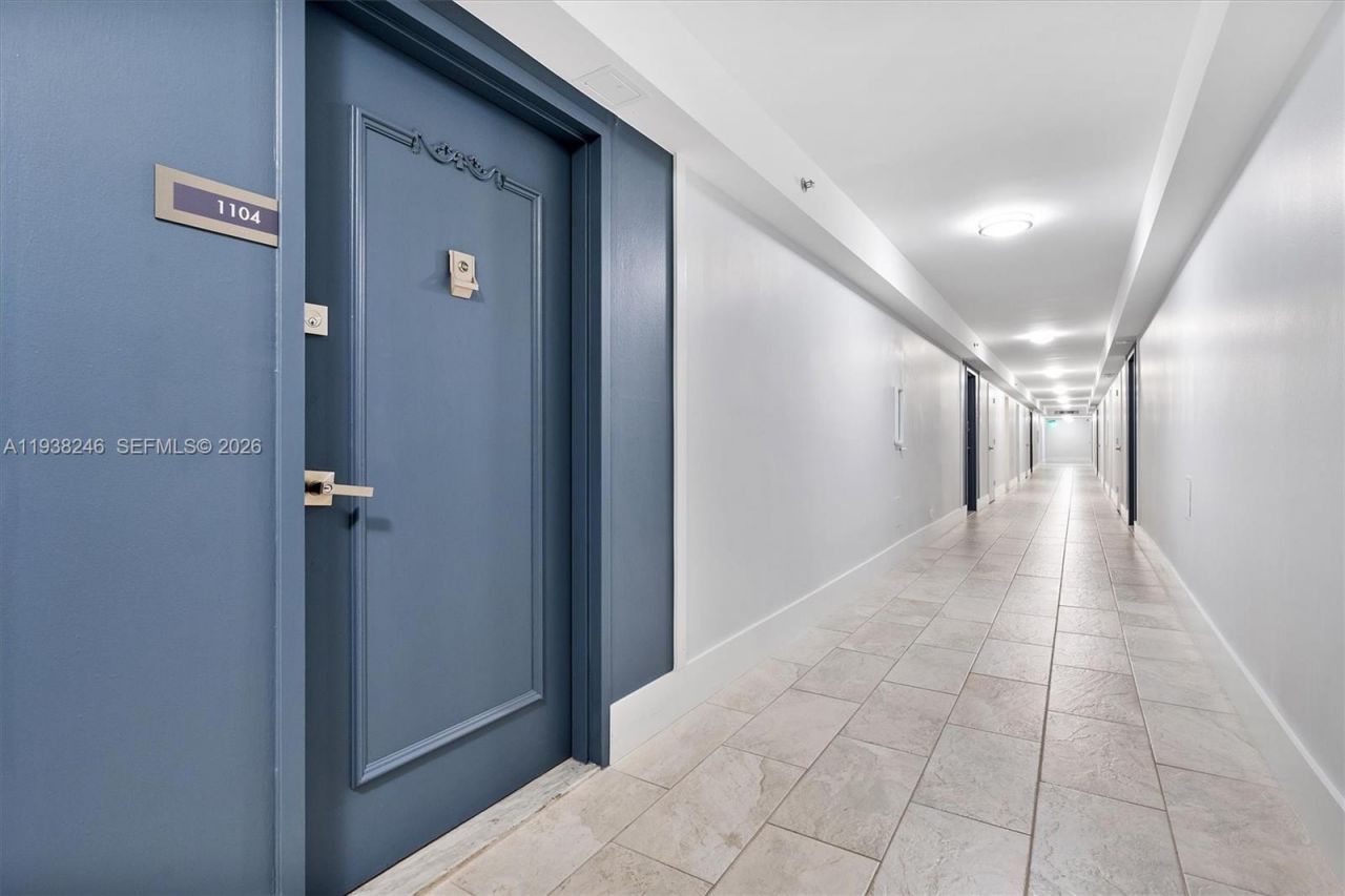 6039 Collins Ave , Unit 1104, Miami Beach, FL 33140 Photo