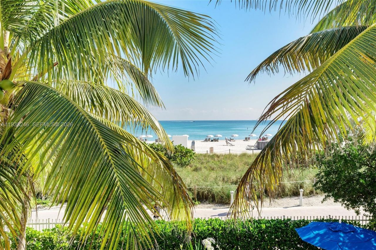 6039 Collins Ave , Unit 1104, Miami Beach, FL 33140 Photo