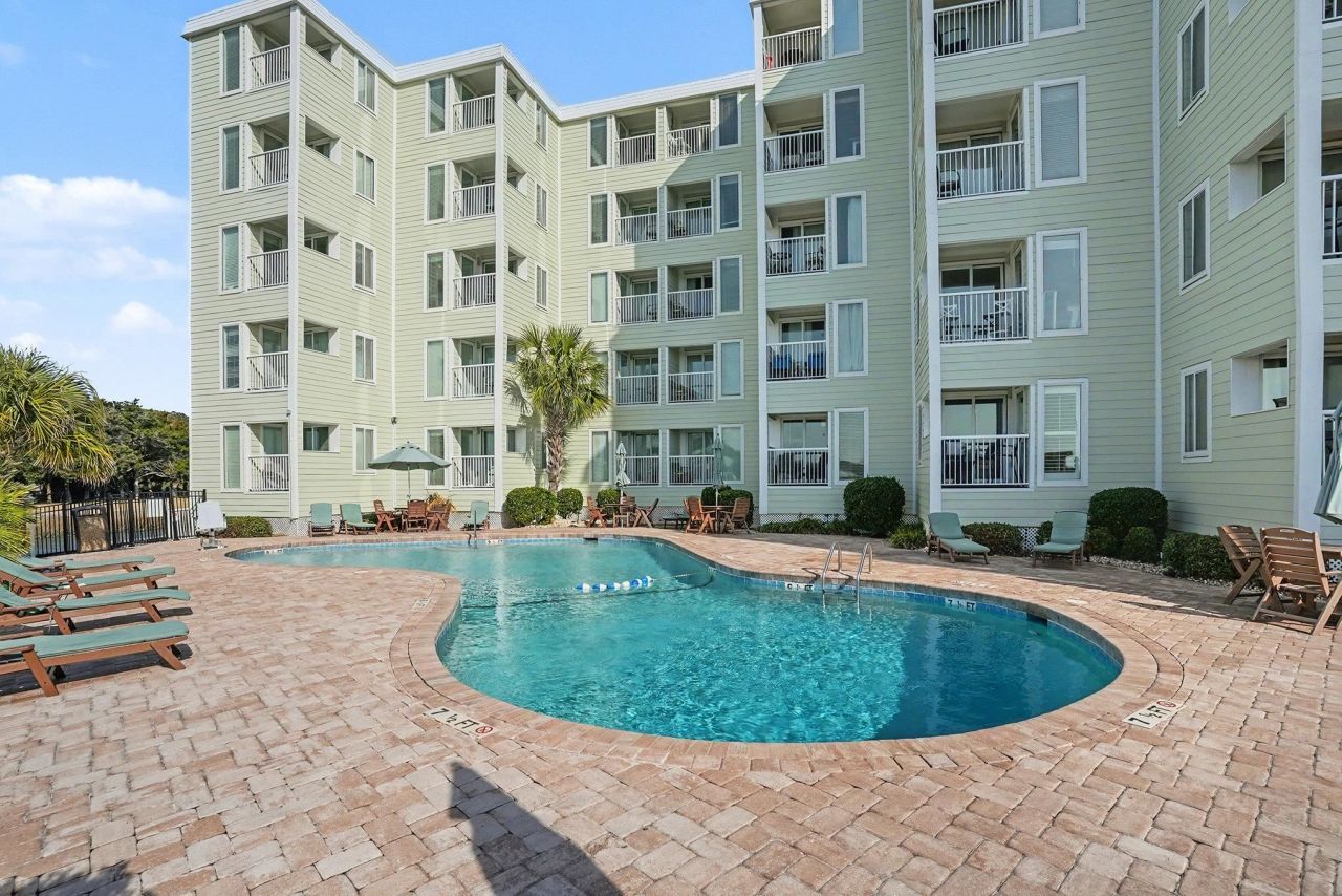 9400 Shore Dr. Photo 29