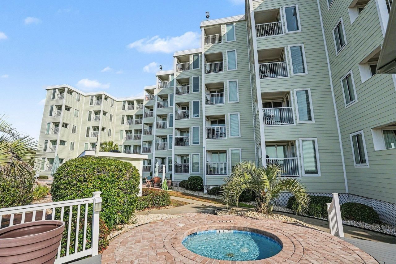 9400 Shore Dr. Photo 30