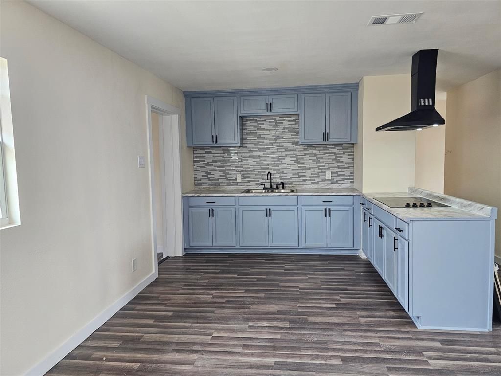 4317 Gram Lane, Bellmead, TX 76705 Main Photo