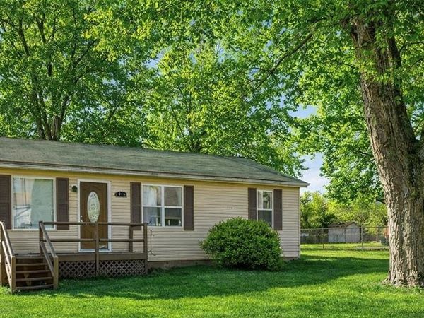 512 Belvedere Drive, Belleville, IL 62223