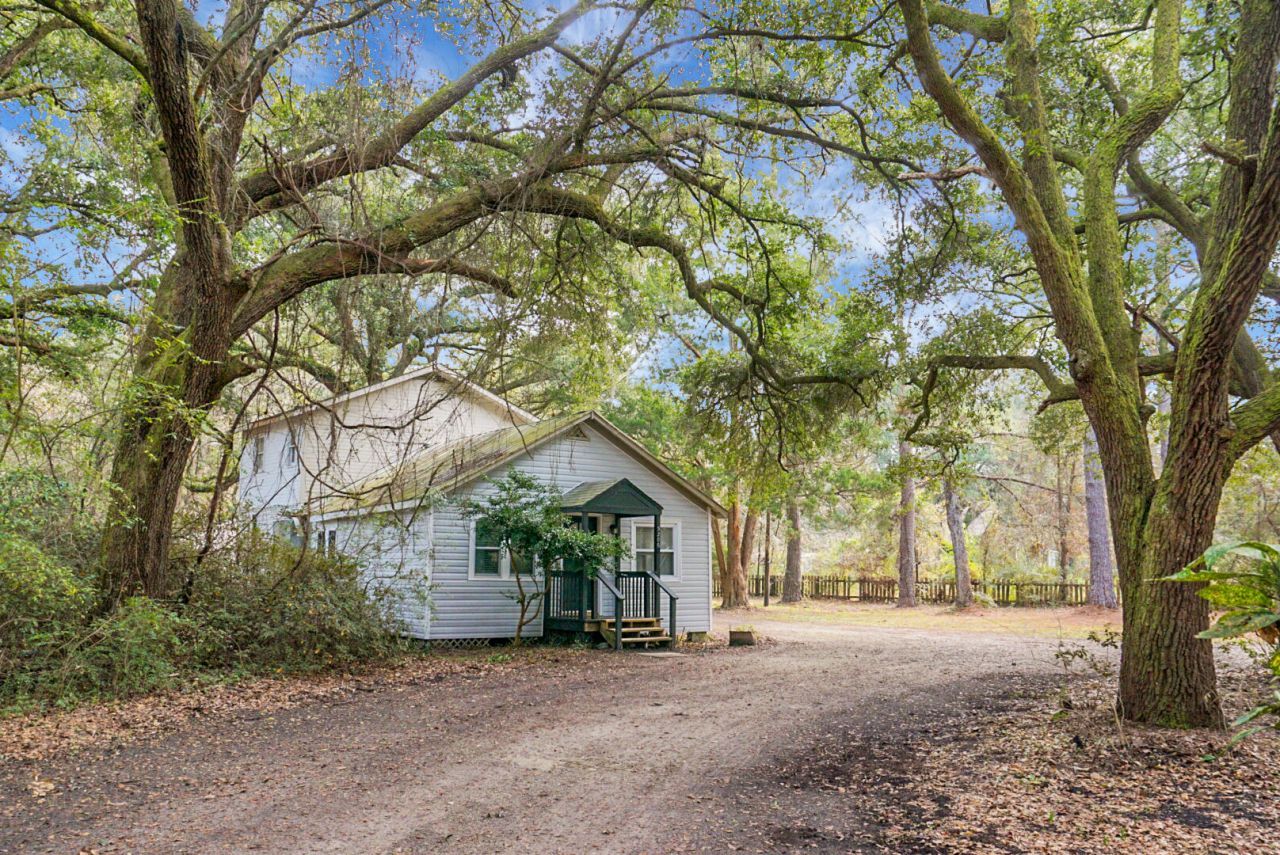 3206 Edenvale Road Photo 6