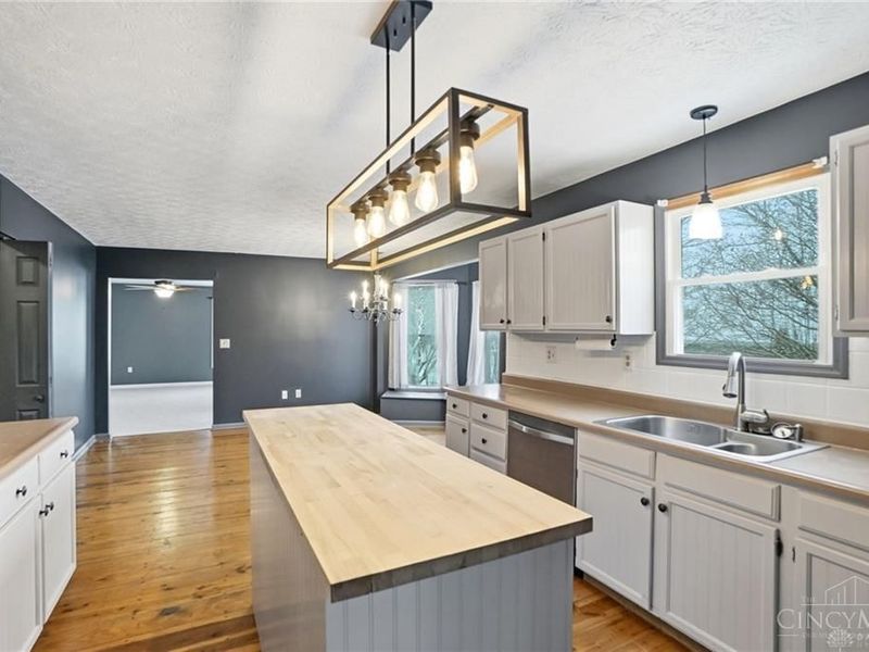 1970 Greenbrier Road, Turtle Creek Twp, OH 45036 Photo 14