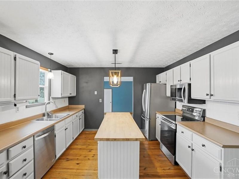 1970 Greenbrier Road, Turtle Creek Twp, OH 45036 Photo 18