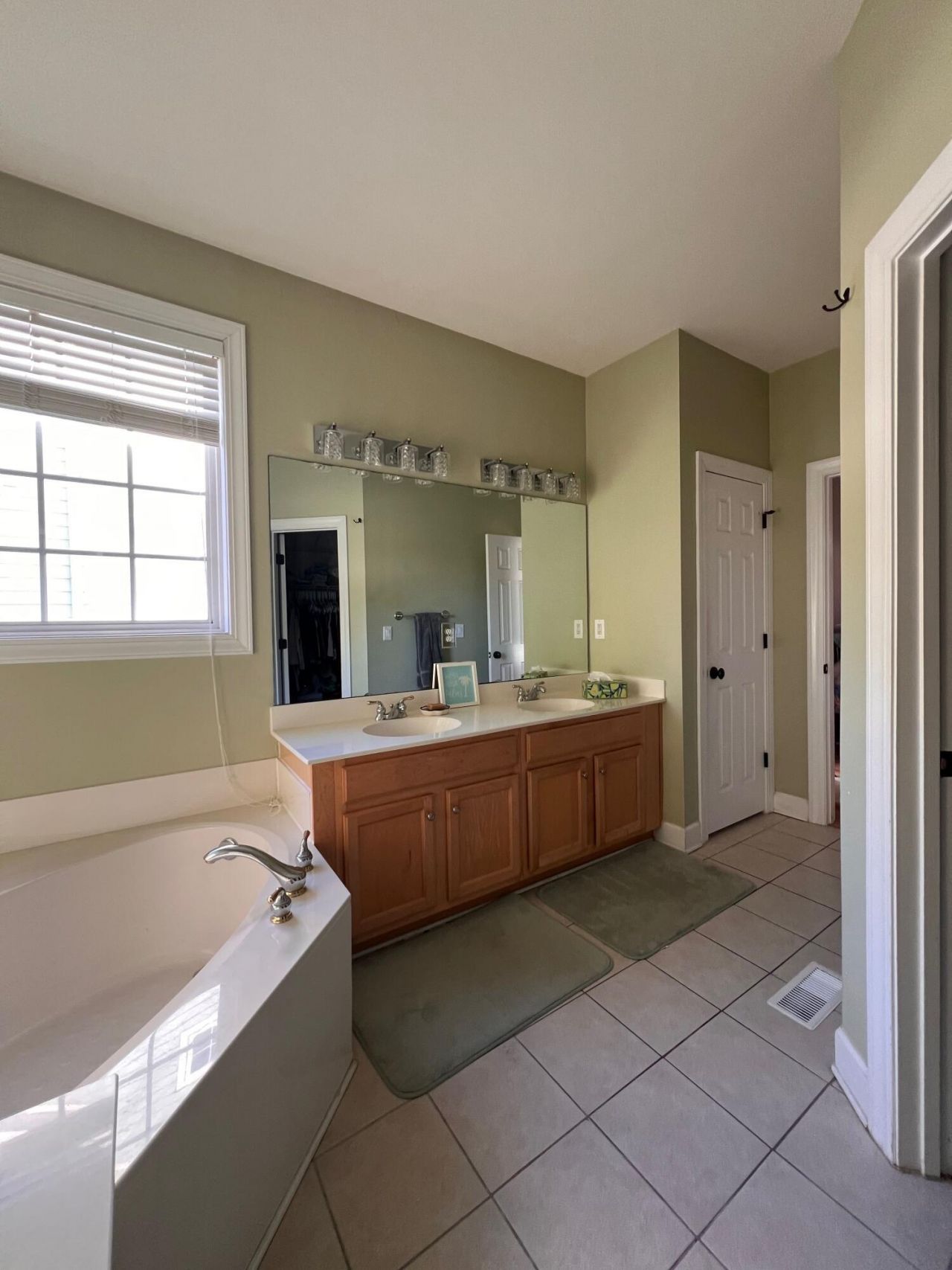 2556 River Lake Walk Photo 29