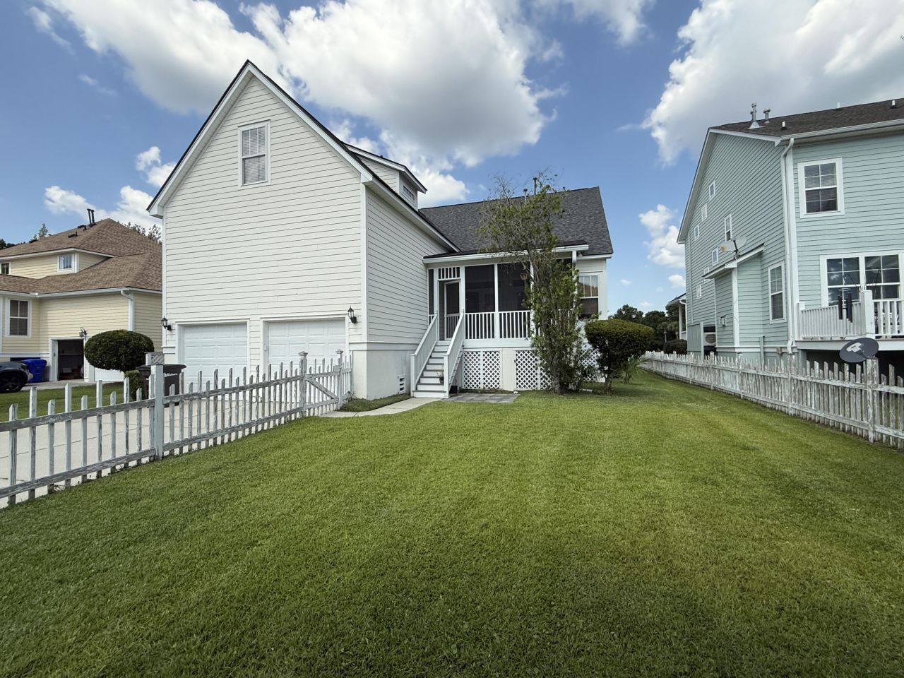 2556 River Lake Walk Photo 5