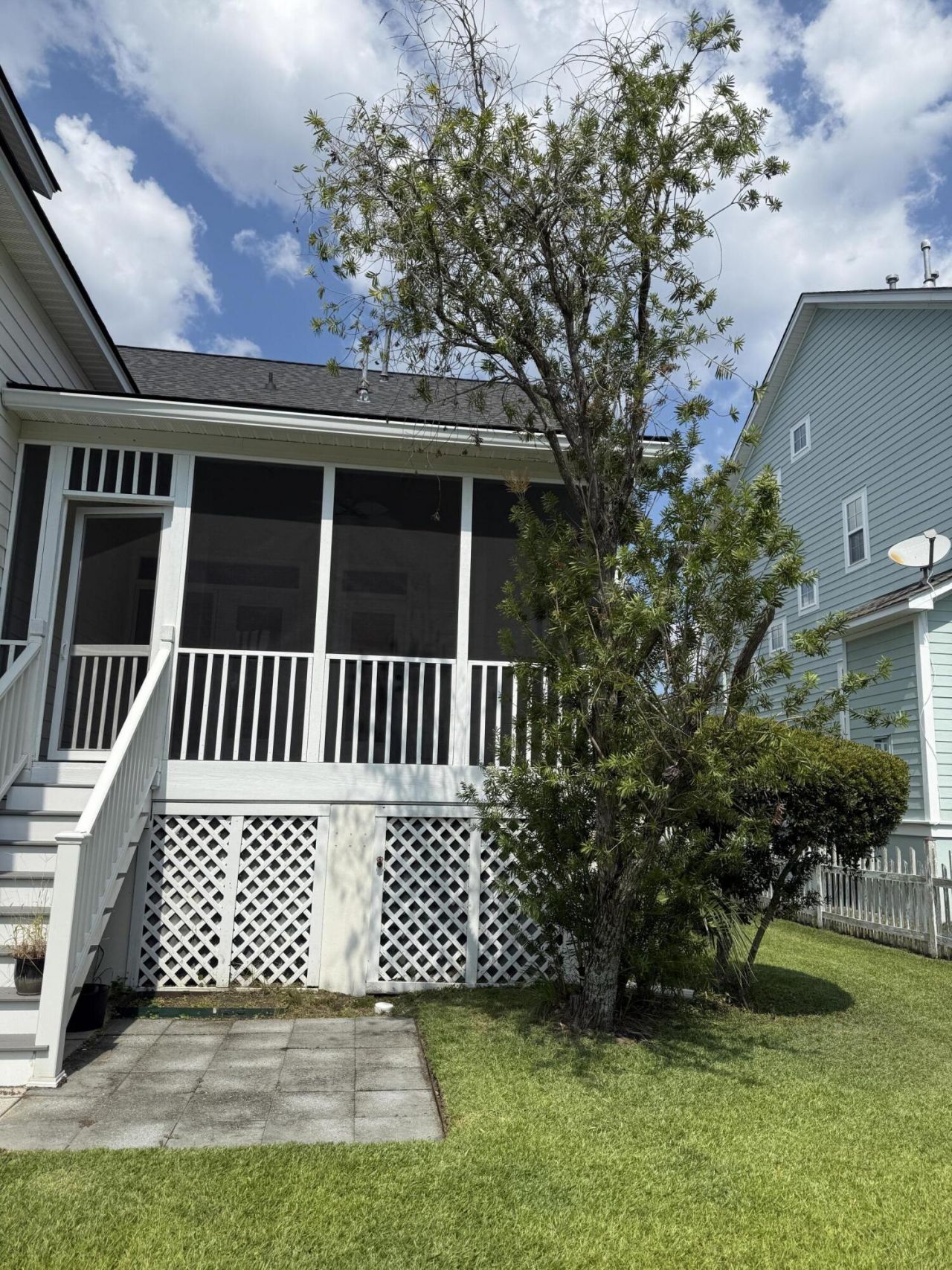 2556 River Lake Walk Photo 7