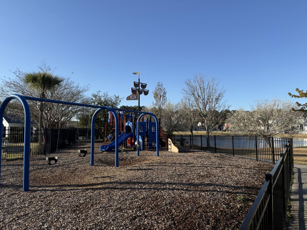 2556 River Lake Walk Photo 91