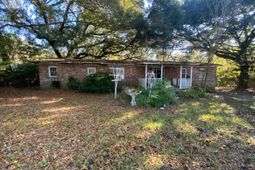 215 Old Trolley Road photo 4