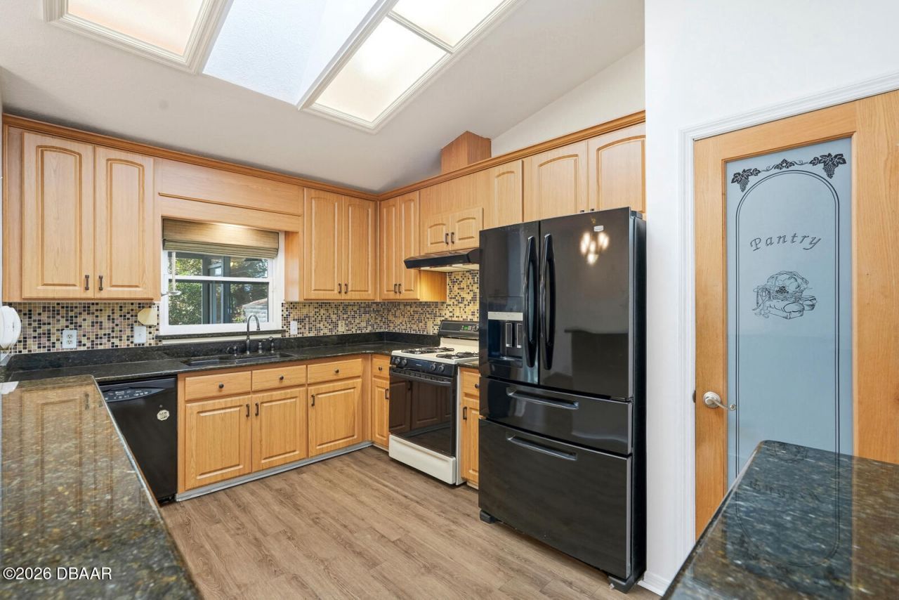 2548 Crestwood Avenue, New Smyrna Beach, FL 32168 Photo