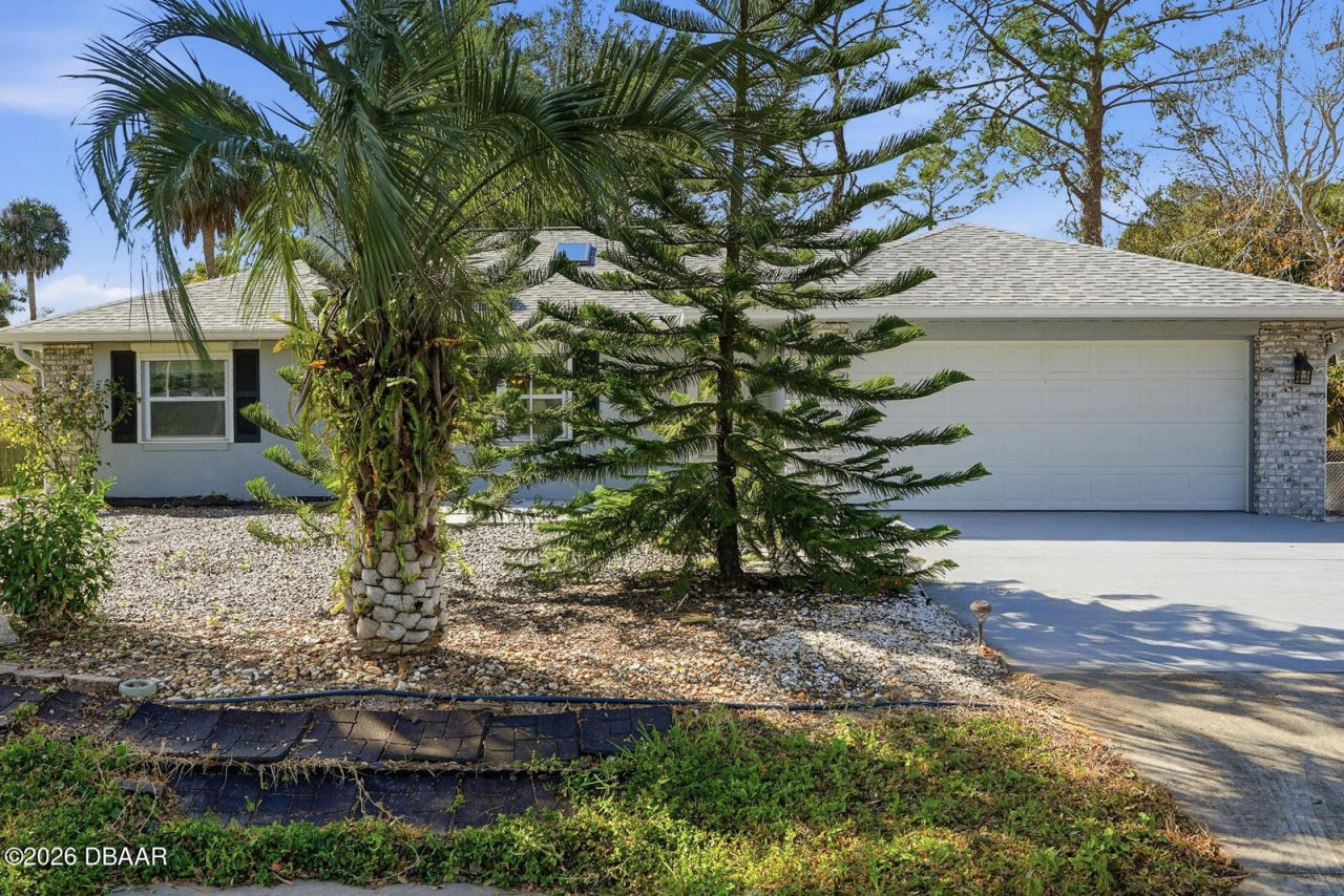 2548 Crestwood Avenue, New Smyrna Beach, FL 32168 Photo