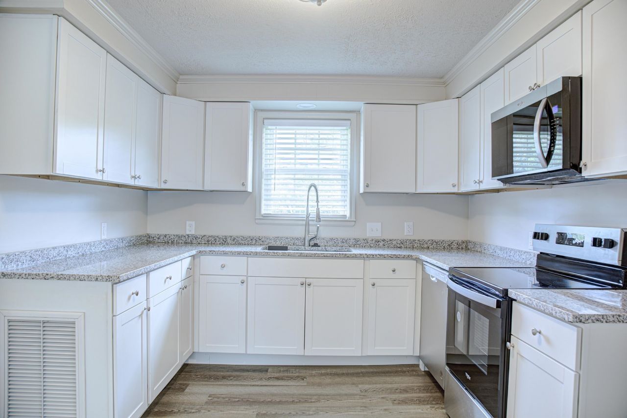 12264 N Highway 905 Photo 11