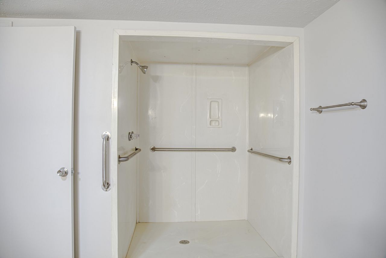 12264 N Highway 905 Photo 31