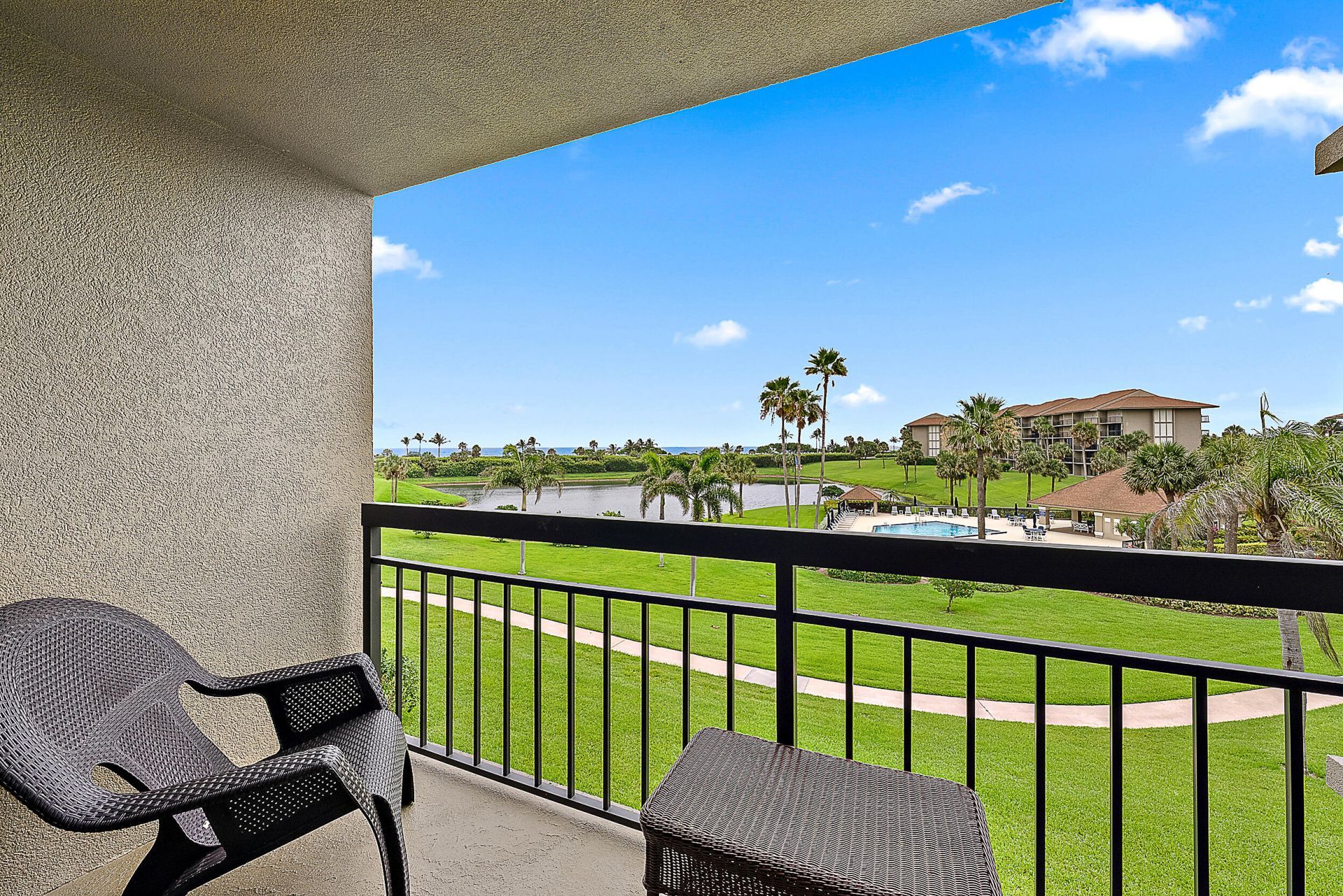 301 S Seas Drive, Unit 305, Jupiter, FL 33477 Photo