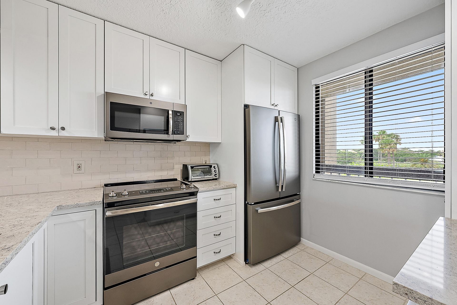 301 S Seas Drive, Unit 305, Jupiter, FL 33477 Photo