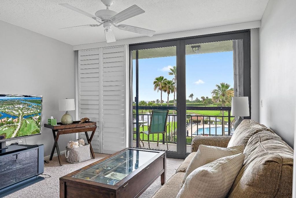 301 S Seas Drive, Unit 305, Jupiter, FL 33477 Photo