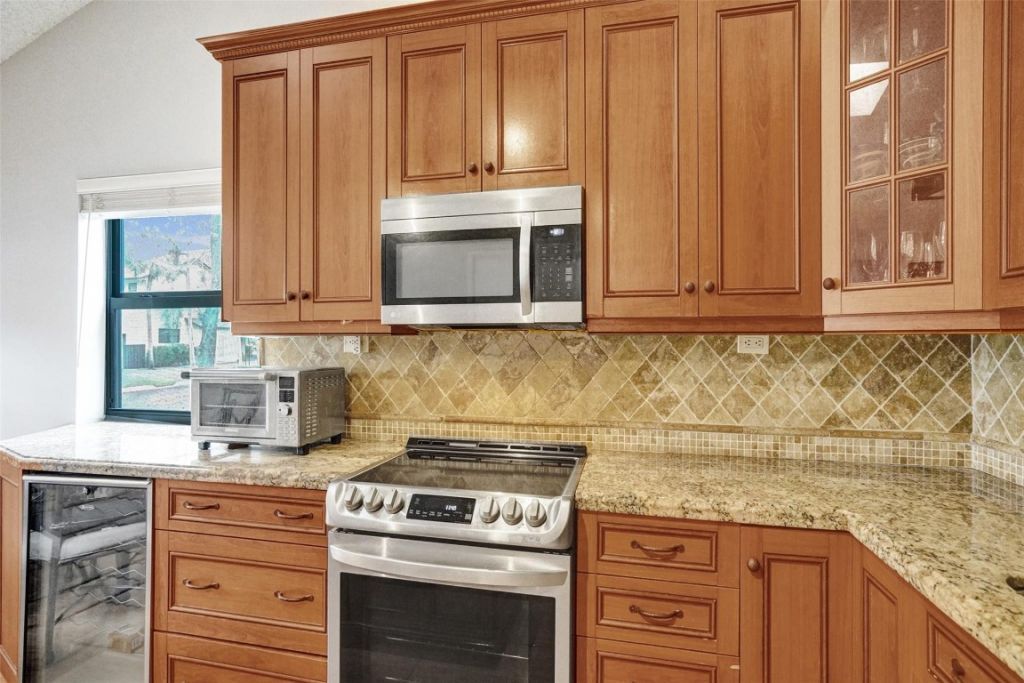 7680 NW 79th Avenue, Unit P 1, Tamarac, FL 33321 Photo