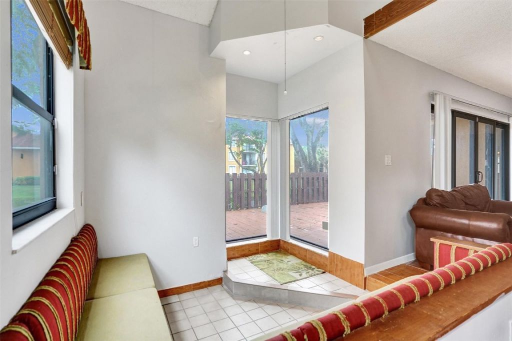 7680 NW 79th Avenue, Unit P 1, Tamarac, FL 33321 Photo