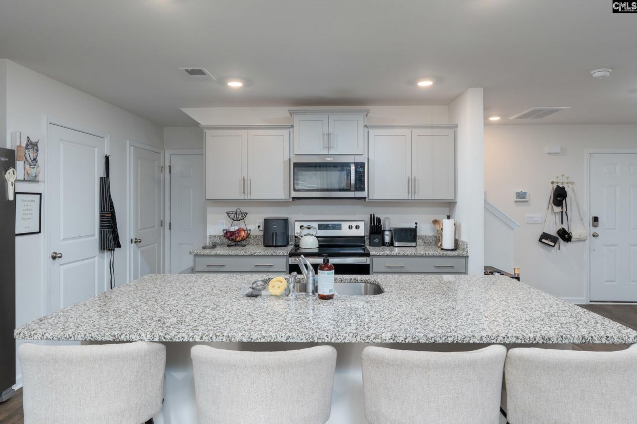 2172 Elmridge Road Photo 9