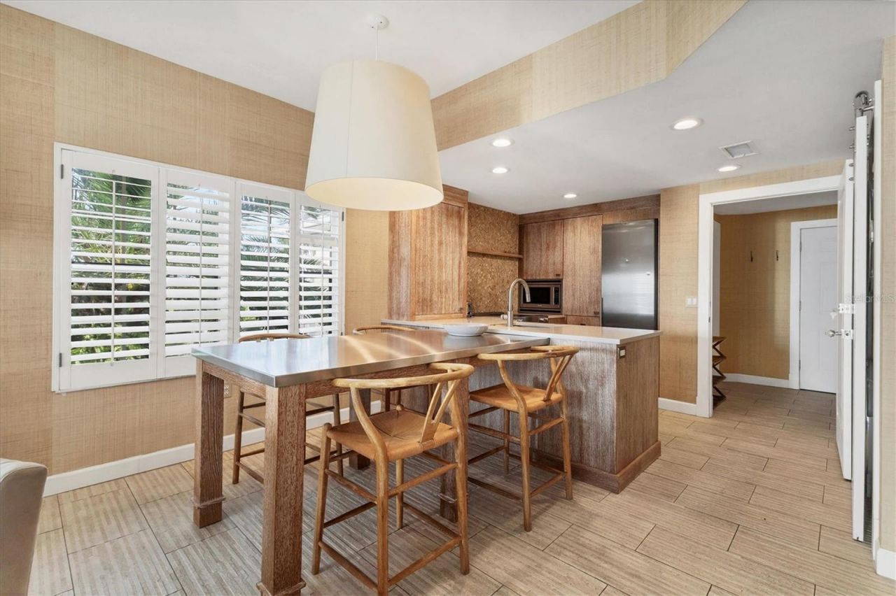 3401 54th Drive W, Unit 201, Bradenton, FL 34210 Photo