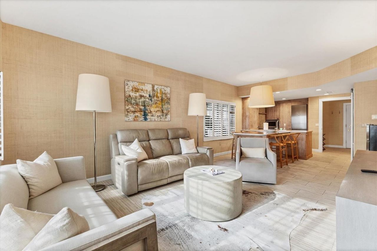 3401 54th Drive W, Unit 201, Bradenton, FL 34210 Photo