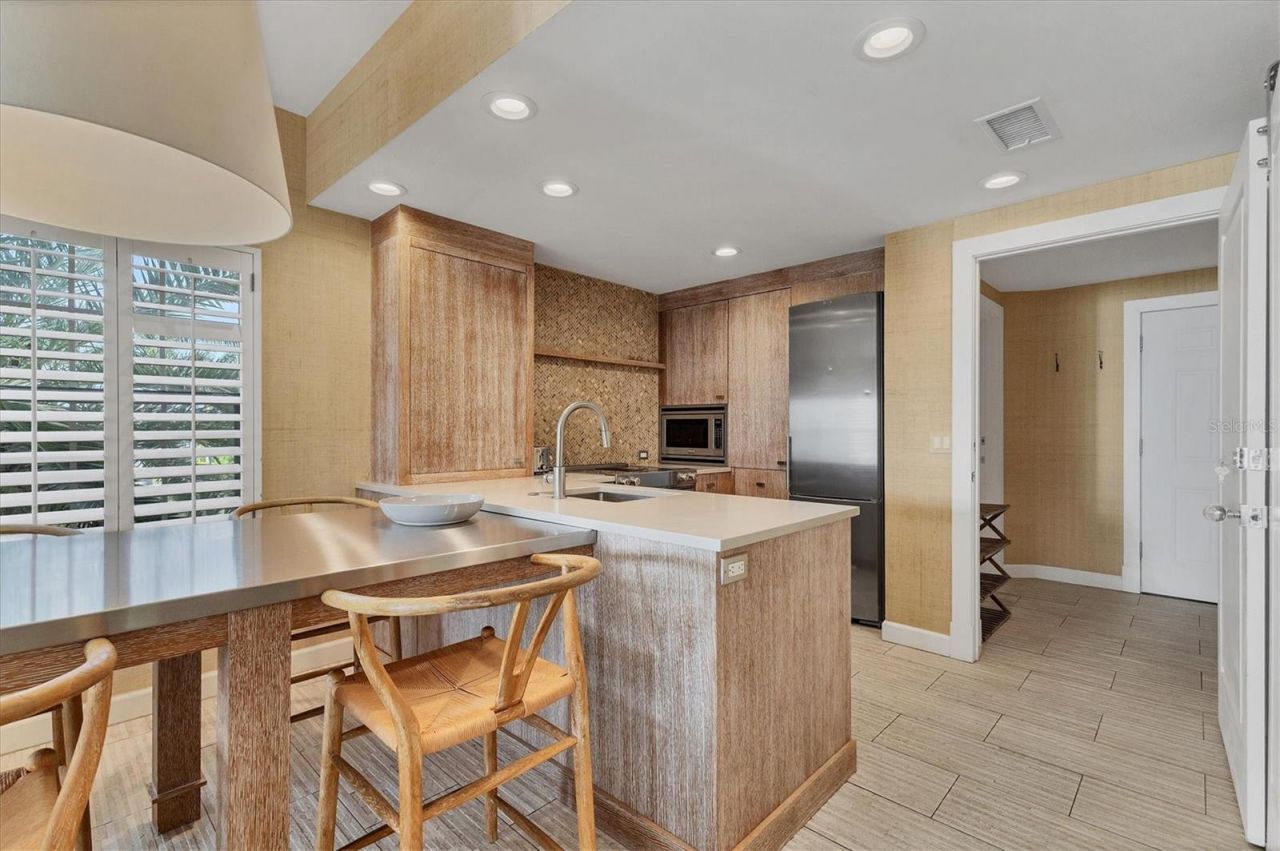 3401 54th Drive W, Unit 201, Bradenton, FL 34210 Photo