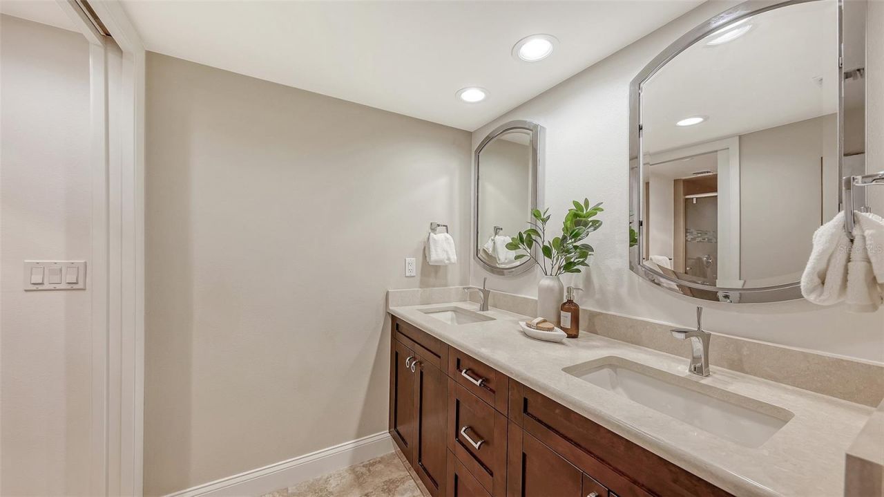 2109 Gulf Of Mexico Drive, Unit 1303, Longboat Key, FL 34228 Photo