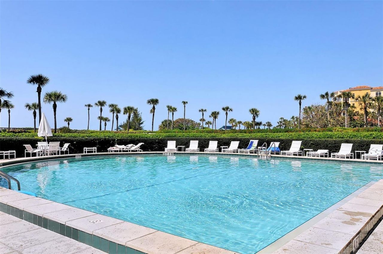 2109 Gulf Of Mexico Drive, Unit 1303, Longboat Key, FL 34228 Photo