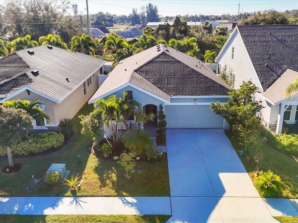 3914 SUNSHINE PINE AVENUE, BRADENTON, FL 34203