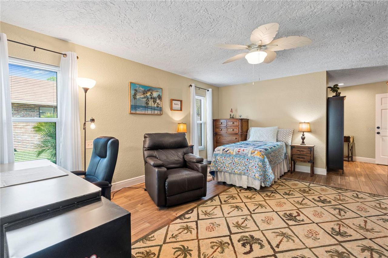 1905 Country Club Court, Plant City, FL 33566 Photo