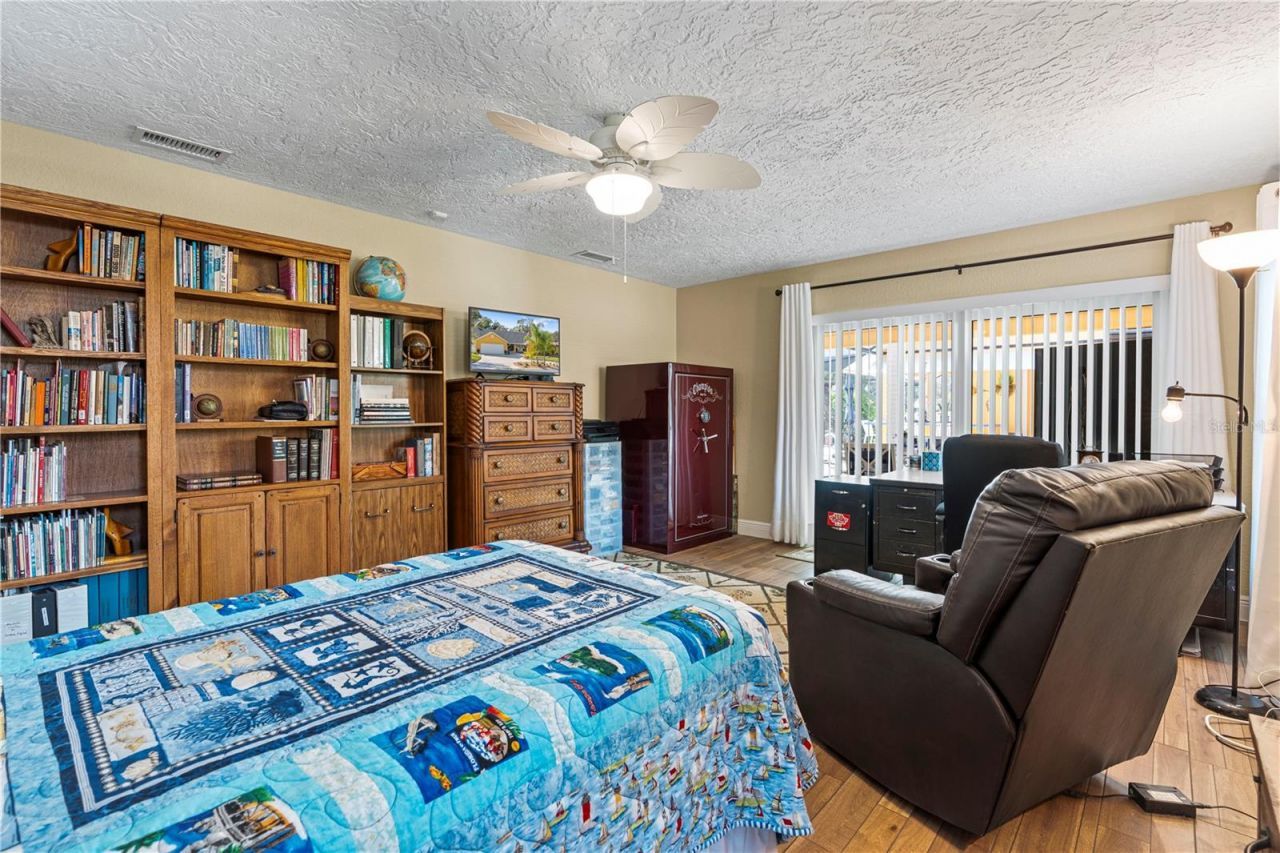 1905 Country Club Court, Plant City, FL 33566 Photo