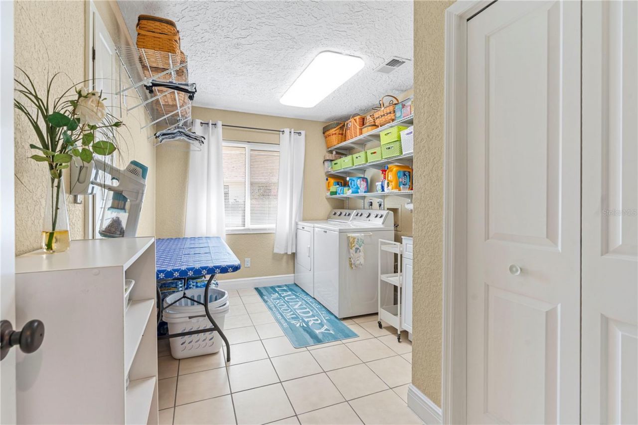 1905 Country Club Court, Plant City, FL 33566 Photo