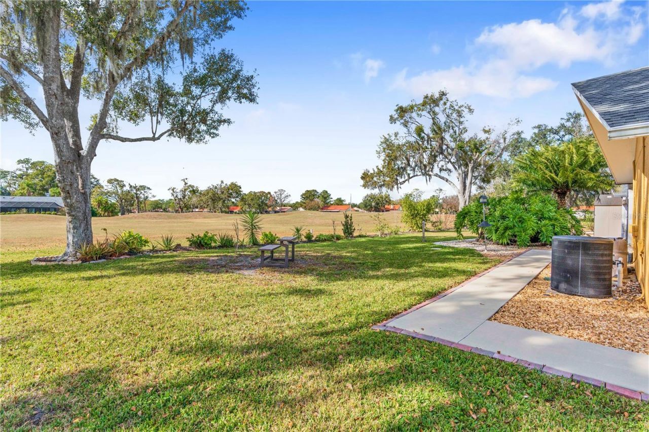 1905 Country Club Court, Plant City, FL 33566 Photo