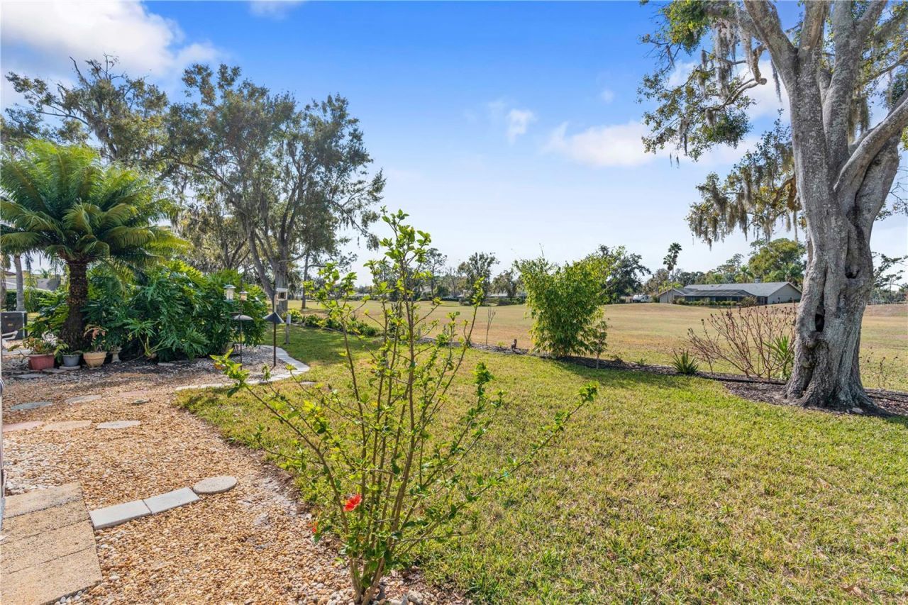 1905 Country Club Court, Plant City, FL 33566 Photo