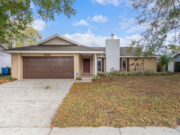 5519 FULMAR DRIVE, TAMPA, FL 33625