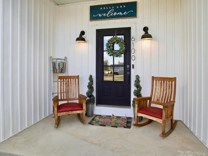 6100 Arnies Drive, Nashport, OH 43830 Photo 4