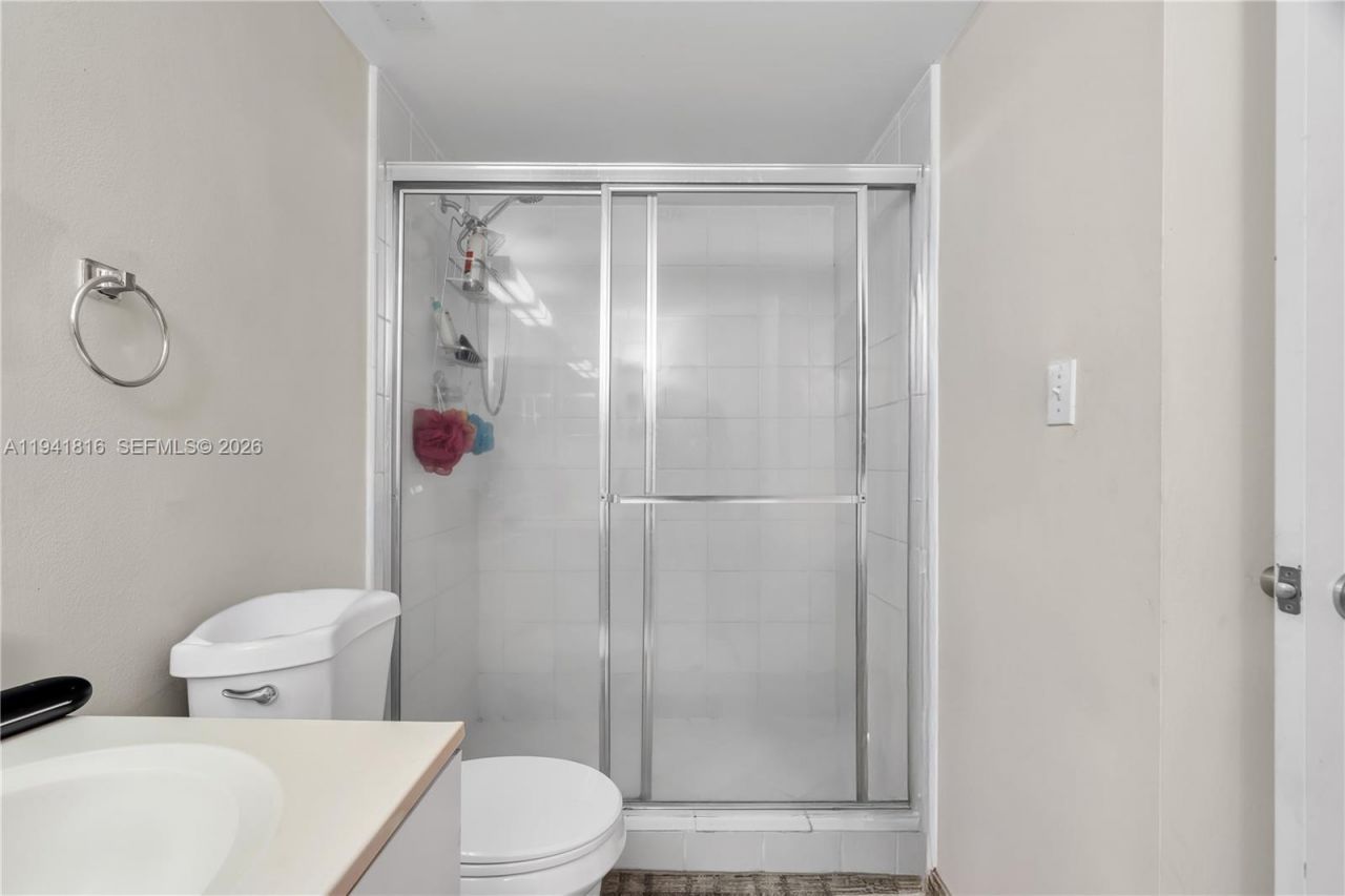 3300 NE 192nd St, Unit 202, Aventura, FL 33180 Photo