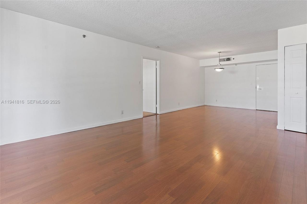 3300 NE 192nd St, Unit 202, Aventura, FL 33180 Photo