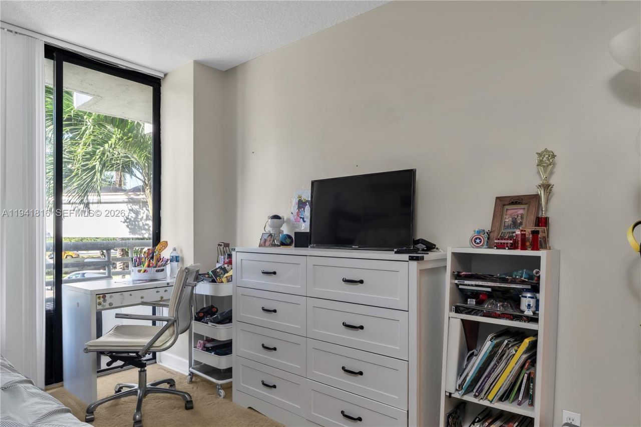 3300 NE 192nd St, Unit 202, Aventura, FL 33180 Photo