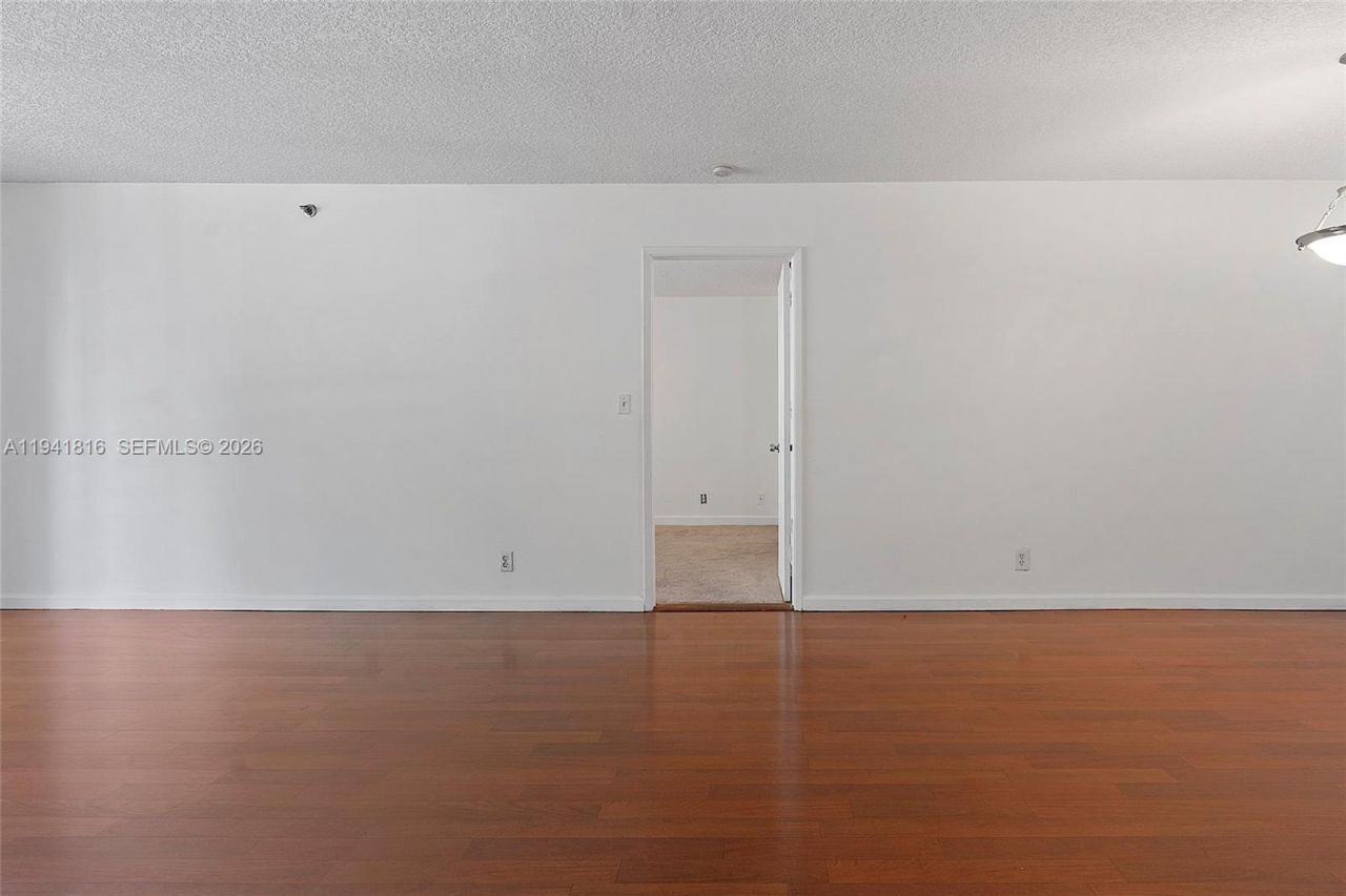 3300 NE 192nd St, Unit 202, Aventura, FL 33180 Photo