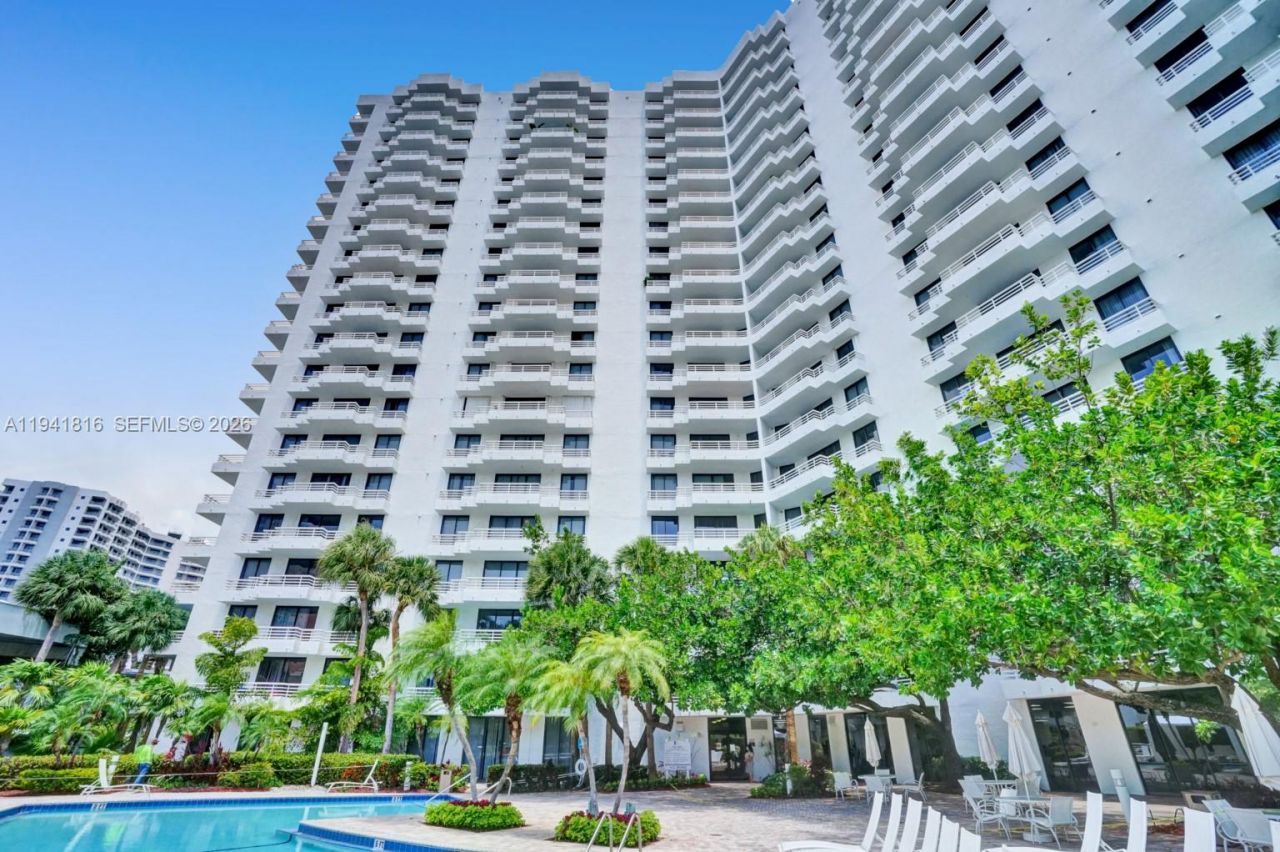 3300 NE 192nd St, Unit 202, Aventura, FL 33180 Photo