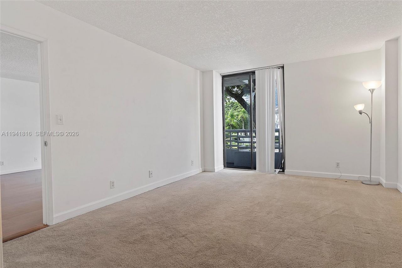 3300 NE 192nd St, Unit 202, Aventura, FL 33180 Photo