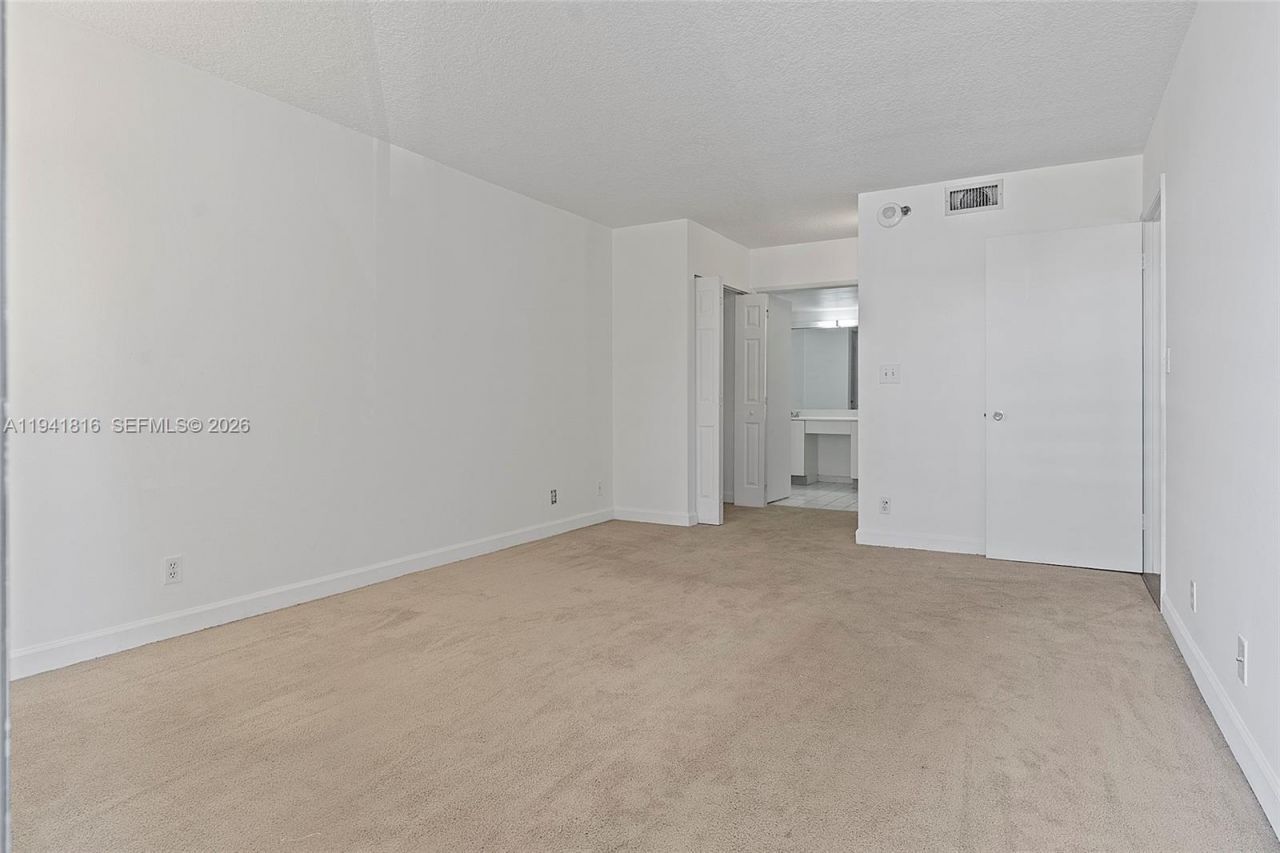 3300 NE 192nd St, Unit 202, Aventura, FL 33180 Photo