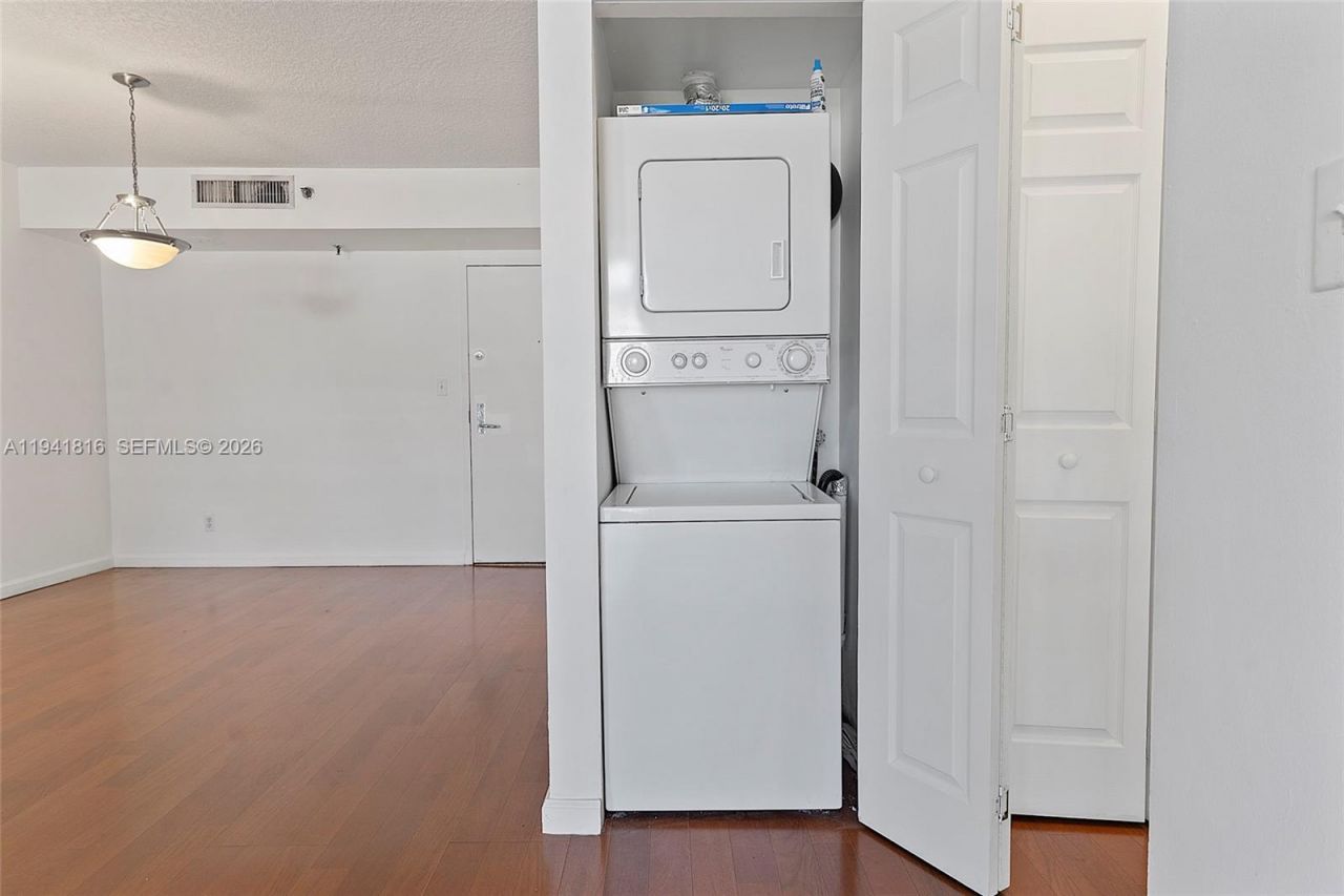 3300 NE 192nd St, Unit 202, Aventura, FL 33180 Photo