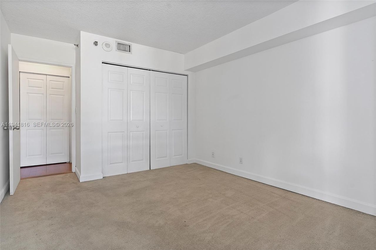 3300 NE 192nd St, Unit 202, Aventura, FL 33180 Photo