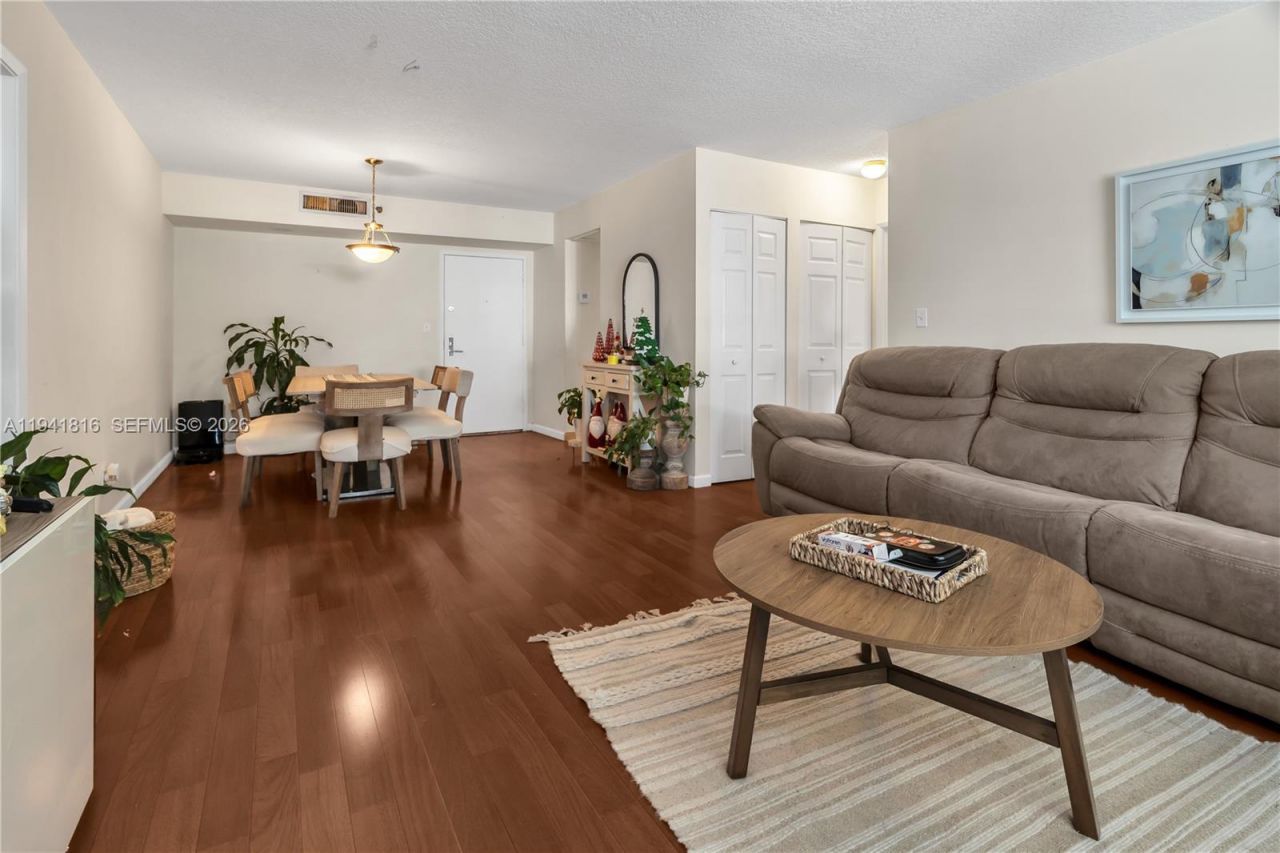 3300 NE 192nd St, Unit 202, Aventura, FL 33180 Photo