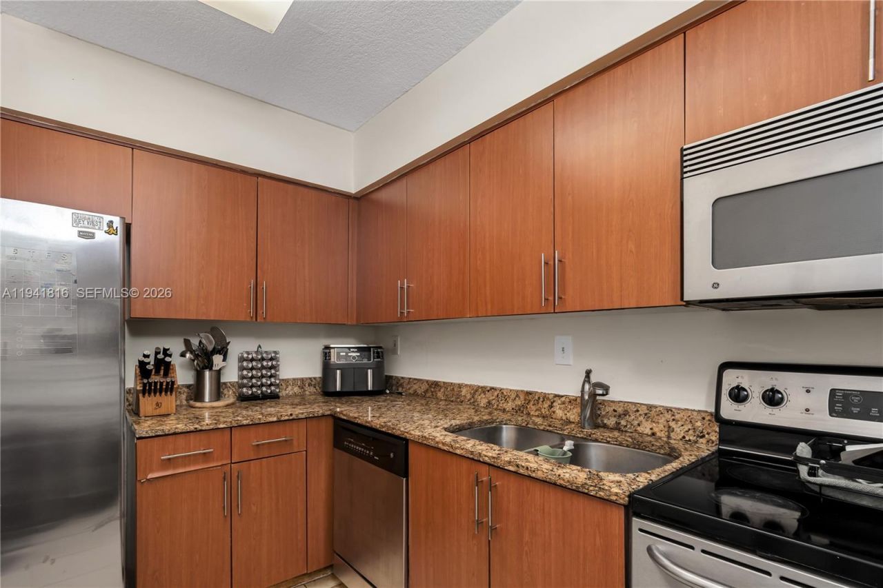 3300 NE 192nd St, Unit 202, Aventura, FL 33180 Photo