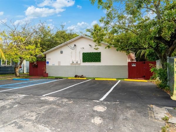 1112 NE 5th Ave, Fort Lauderdale, FL 33304
